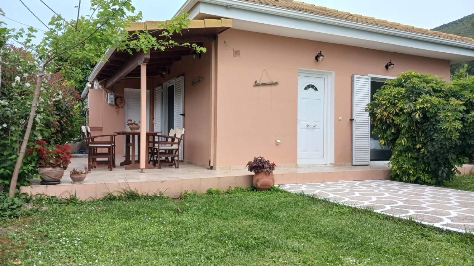 Villa Ioannidis Parga Luaran gambar