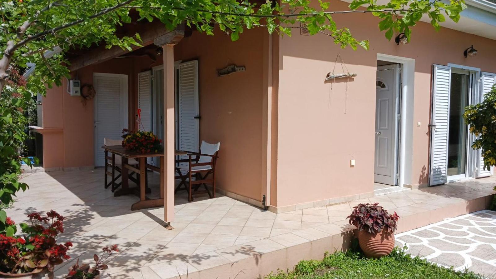 Villa Ioannidis Parga Luaran gambar